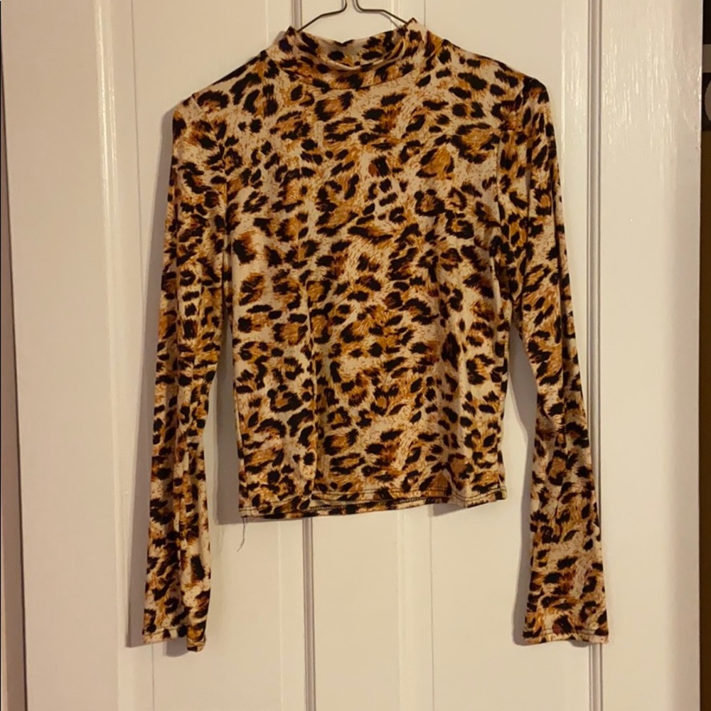 Cheetah print mock neck long sleeve